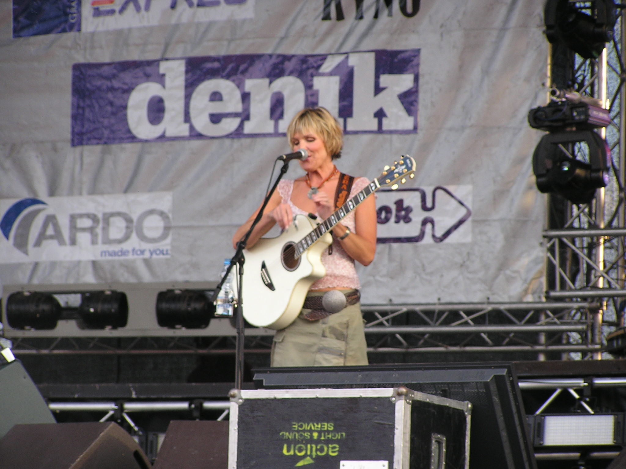 P1010112